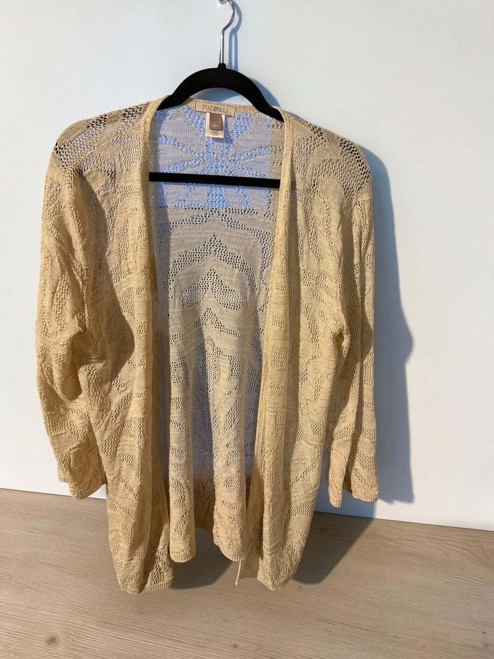 Roz & Ali Open Front Cardigan Size L Gold Metallic Open Knit Cover Up